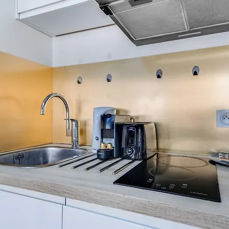 Charming 2p - 18e Apartmán *